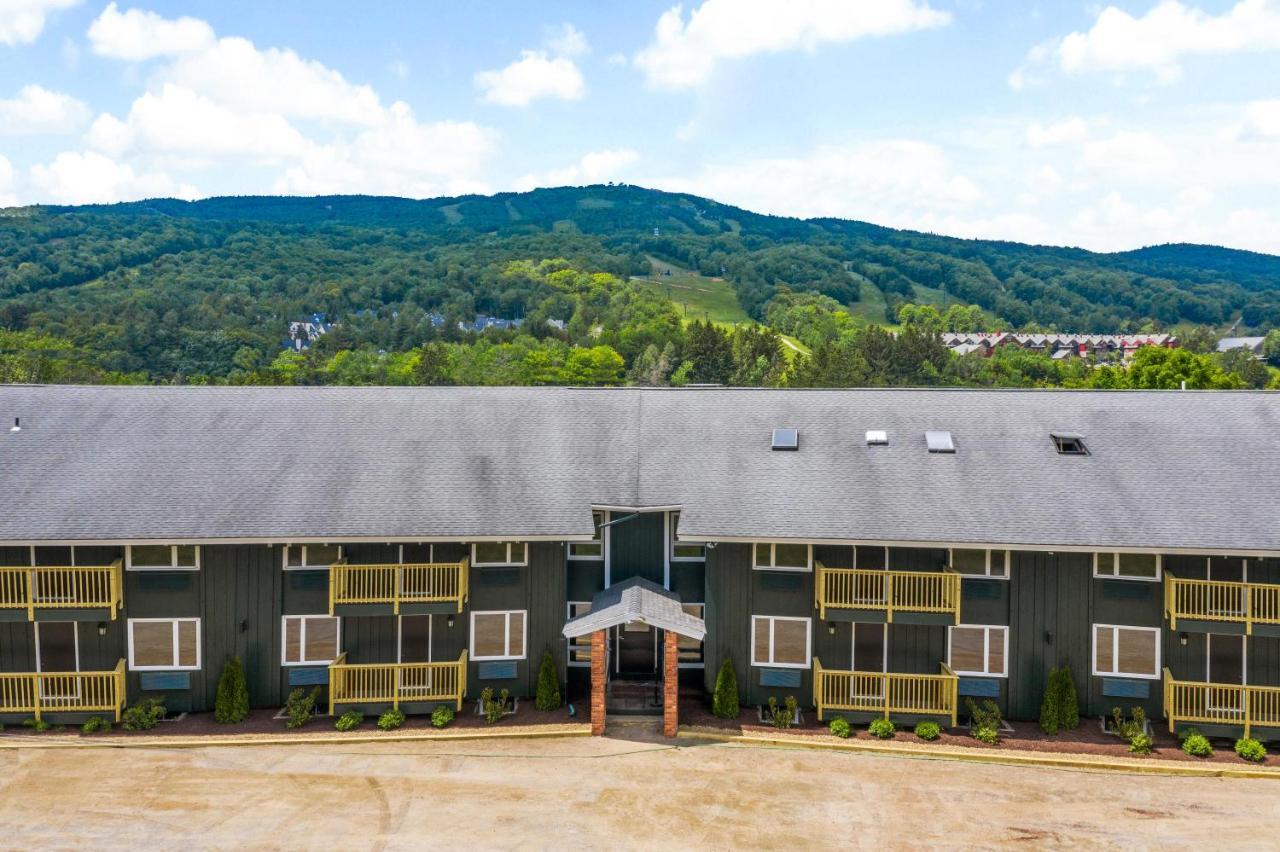 The Lodge At Mount Snow West Dover Extérieur photo